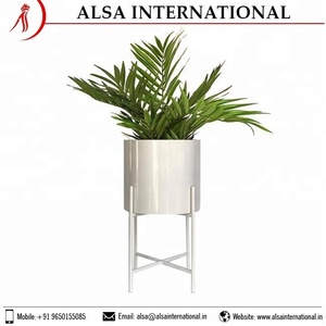 Wholesaler Customized High Quality Classic Home Decorative Metal Planter <b>Stand</b> Giant Colored Garden Flower/<b>Plant</b> Pot Order - Product Image 2