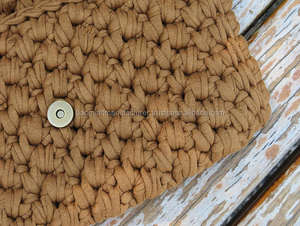 Camiseta de ganchillo Tawny de alta calidad, bolso de hilo, elegante camiseta de ganchillo Tawny, bolsa de hilo para mujer - Product Image 3