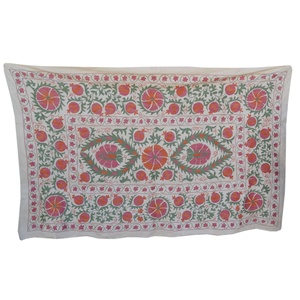 Venta al por mayor hecho a mano tapiz bordado Suzani Vintage hecho a mano Suzani tirar - Product Image 6