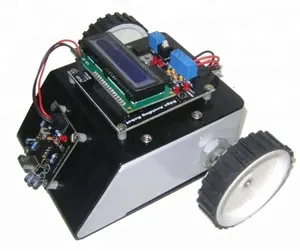 Equipo educativo basado en microcontrolador 8051 Robot que evita bordes para un aprendizaje mejorado