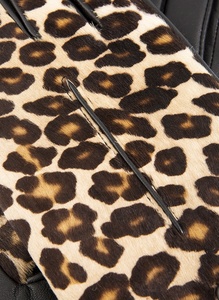 Gants en cuir de ponyskin imprimé animal pour femmes Gants de conduite en peau d'agneau élégants Accessoire de mode audacieux et élégant pour femmes - Product Image 6