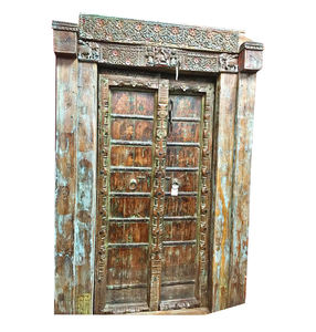 Porte en bois antique moderne et industrielle sculptée à la main à l'ancienne conception pour la maison, le bar, le bureau ou le salon. - Product Image 1