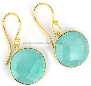 Dernière conception de bijoux Aqua Calcédoine Boucle d'oreille ronde Nouvelle fantaisie Argent Plaqué Or Lunette Réglage Charme Boucle d'oreille - Product Image 1