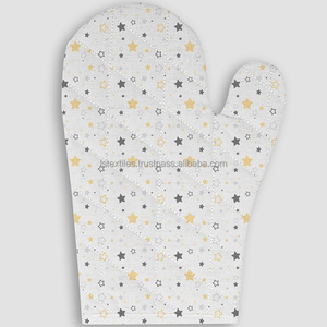 Mitaines et gants de four de cuisson de restaurant pour une utilisation en cuisine à haute température - Product Image 1