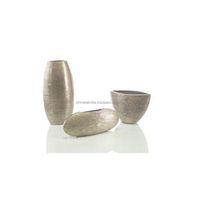 LATEST DESIGN ALUMINIUM WHITE METAL VASE NICKLE PLATE FLOWER POT NEW LOOK FLOWER VASE IN WHOLESALE PRICE - Product Image 5