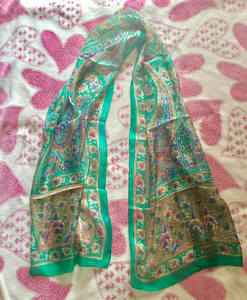 ผ้าพันคอผ้าไหมพิมพ์ลาย - Product Image 1