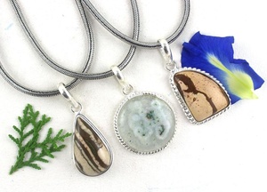 92,5 Sterling ililver NaturaSolar uuartz ooconut asicicture asasper ememstone emmooth endant harm endant IFT eckecklace - Product Image 4