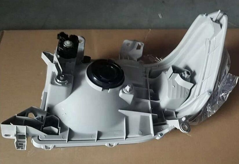 81130-60C40 81130-60C50 Head Lamp for Landcruiser HZJ79