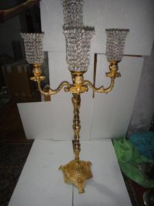 Candelabros de Metal de cristal dorado alto en relieve para Decoración de mesa de boda centros de mesa candelabro de suelo elegante - Product Image 6
