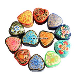 Caja de Papel Maché en Forma de Corazón Pintada a Mano, Pequeño Recuerdo, Recuerdo de Boda, Caja de Regalo Decorativa para Invitados y Ocasiones Especiales - Product Image 1