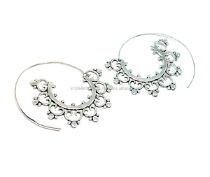 Nuevos pendientes de espiral chapados en plata a la moda para regalar para mujer disponibles a un precio asequible de la India. - Product Image 2