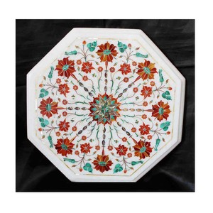 Dessus de Table octogonal en marbre incrusté, fabriqué à la main - Product Image 1
