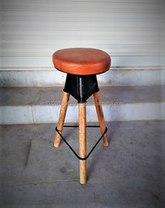 Industriel En Bois Hauteur Réglable Tabouret de Bar avec Siège En Cuir - Product Image 1