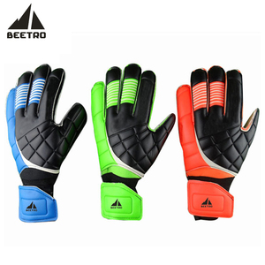 Gants de super héros, origine Pakistan, pour gaucher - Product Image 6