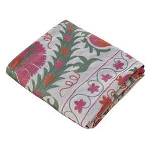 Venta al por mayor hecho a mano tapiz bordado Suzani Vintage hecho a mano Suzani tirar - Product Image 4