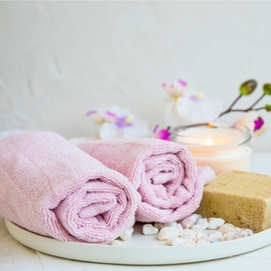 Toallas de baño suaves Colección Premium Toalla de baño Terry Toalla de baño decorativa de agua súper absorbente Exportador de toallas de baño en India - Product Image 4