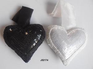 Décor festif moderne Perles de verre en forme de cœur Ornement d'arbre de Noël Style de disque Blanc et autres couleurs disponibles - Product Image 5