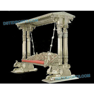White Metal Carved Wedding <b>Swing</b> Handicraft Silver Metal Wedding <b>Swing</b> Manufacturer and Exporter - Product Image 1