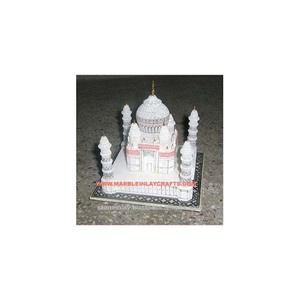 Modèle décoratif en marbre du Taj Mahal - Product Image 1