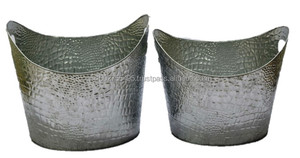 Refroidisseur à vin de haute qualité avec logo imprimé au laser en résine, porte-bouteille en métal et bois pour les fêtes, décoration intérieure, modèle IHA IHAM106 - Product Image 3