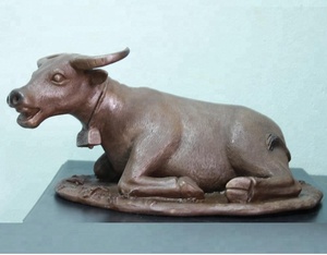 Statue de buffle couché en résine DSF-HR53 - Product Image 1