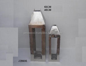 Linterna de aluminio fundido con acabado de níquel rugoso Decoración para el hogar Portavelas de metal - Product Image 2