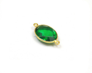 Cuarzo verde Piedra preciosa Hecho a mano Diseño de moda 18K Chapado en oro Hermoso bisel Conector Forma ovalada Regalo Latón - Product Image 1
