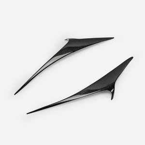 Paire de couvre-sourcils extérieurs en fibre de carbone Kia Stinger avec autocollant pour l'installation de protection des phares - Product Image 1