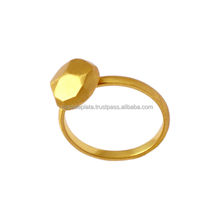 Bague fine en argent sterling 925 faite à la main plaqué or bijoux de mode à bas prix pour hommes et femmes - Product Image 1