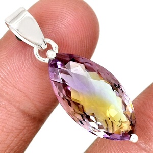 Colgante de Plata de Ley 925 con Gema Cabochón Marquise para Mujer, Engaste de Bisel, Estilo Bohemio, Hecho a Mano, Regalo Religioso Hindú - Product Image 1