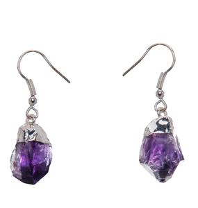 POINT EARRING - Product Image 1