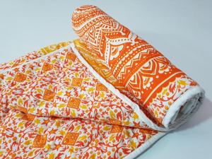 اليدوية <span class=keywords><strong>Kantha</strong></span> لحاف المعزي كتلة الأزهار طباعة لحاف