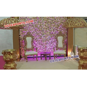 Novia y novio matrimonio sillas boda Silla de Oro boda muebles - Product Image 1