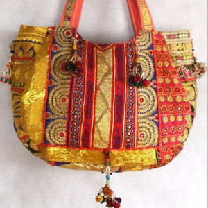 Zari — sac messager pour femmes, grand sac Jhola protège-pièce de monnaie Zari travail africain, sac Vintage indien artisanal - Product Image 1