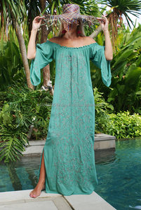Vestido largo bordado Floral con hombros descubiertos y abertura lateral, ropa bohemia de la India - Product Image 3