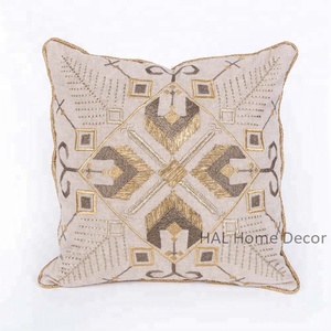 ปลอกหมอนอิงดีไซน์เนอร์ปลอกหมอนตกแต่งบ้านปลอกหมอนอิงทรงสี่เหลี่ยมออกแบบได้เองตกแต่งแบบอินเดีย - Product Image 1