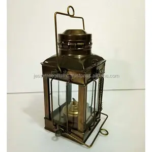 金属玻璃悬挂航海灯笼，仿古黄铜饰面方形金属丝设计，带家居装饰手柄