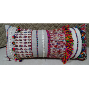 Taie d'oreiller rectangulaire texturée tuftée indienne à rayures du commerce équitable 14x32 pouces taie d'oreiller brodée 2024 - Product Image 2