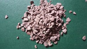 Chips de ágata de miga de cereza de lavado de mármol marrón oscuro de diseño moderno para aplicación en el baño - Product Image 4