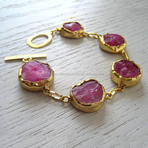 Bracelet fantaisie plaqué or, pierre précieuse rouge rugueuse, bijoux bohème, ajustable, 7mm - Product Image 2