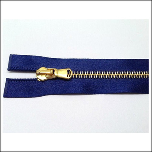 Wholesale OZL GMA Shiny Gold No.5 Auto-Lock Open-End Nylon Plastic Zipper Durable Shoes Garments Bags Home Textiles <b>Pillows</b> - Product Image 4