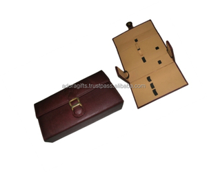 Estuche de almacenamiento duradero de cepillos y kits de cosméticos de cuero genuino con bolsa de cosméticos con logotipo personalizado - Product Image 1