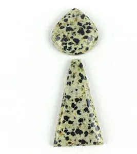 117 Carat Dalmation Naturelle Jaspe Cabochon Pierre Collection 2 Pièces Pierres Précieuses En Vrac Coeur Triangle Forme Blanc Couleur Style Coupe - Product Image 1