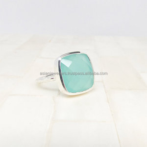 Bague d'anniversaire de fête de mariage en argent sterling 925 faite à la main pour femme en calcédoine bleu clair à facettes - Product Image 2