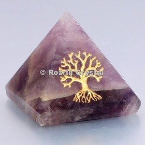 Pyramide améthyste pour la guérison, chakra, arbre de vie - Product Image 1