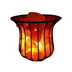 Lampe en sel cristallin de l'Himalaya 100% biologique du Pakistan, sculptée sur le thème de l'ange, Sian Enterprises SE-1327, 2-3 kg - Product Image 4