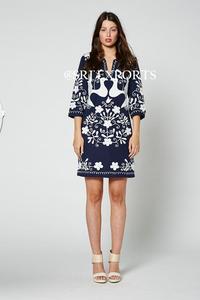 Vestido Mexicano Bordado Estilo Boho con Motivos Florales Otoñales Vintage, Superventas en Línea - Product Image 5