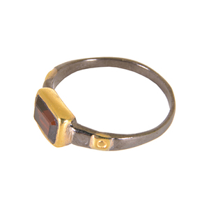 Venta caliente precio de fábrica 925 plata esterlina joyería mínima rectángulo granate piedra preciosa anillo chapado en oro - Product Image 2