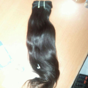 100% naturel brut vierge indien Remy cheveux humains tissage cuticule alignée à partir d'un seul donneur 100 grammes cheveux crus - Product Image 1