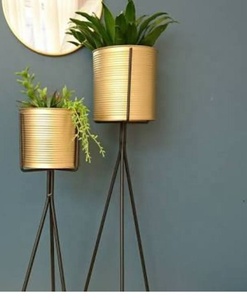 Maceta de latón de estilo antiguo de calidad superior con diseño moderno para decoración de jardín con recubrimiento en polvo del fabricante indio - Product Image 2